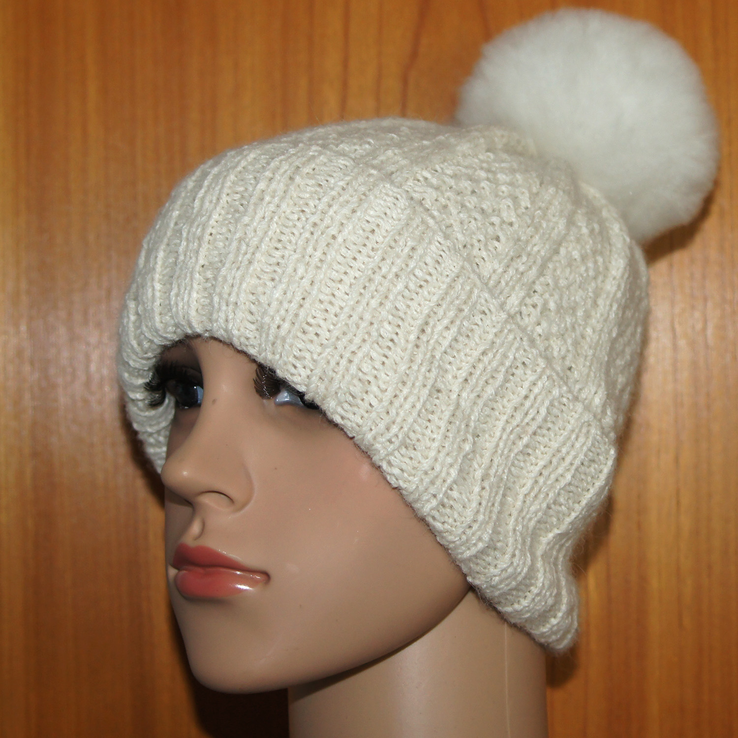 Mütze/hat SAN MARINO mit/with Premium-Fellbommel/fur pompom, Farbe/colour: weiß/white eco